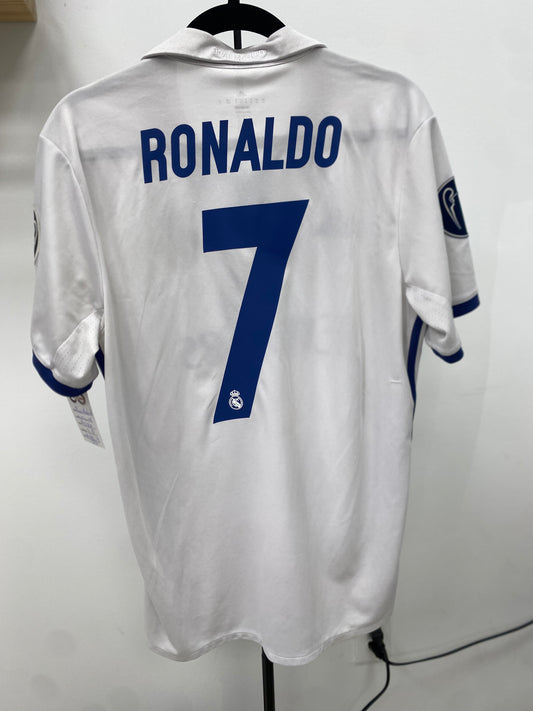 2016-17 Real Madrid 7 Ronaldo Home Jersey / Medium / 9/10