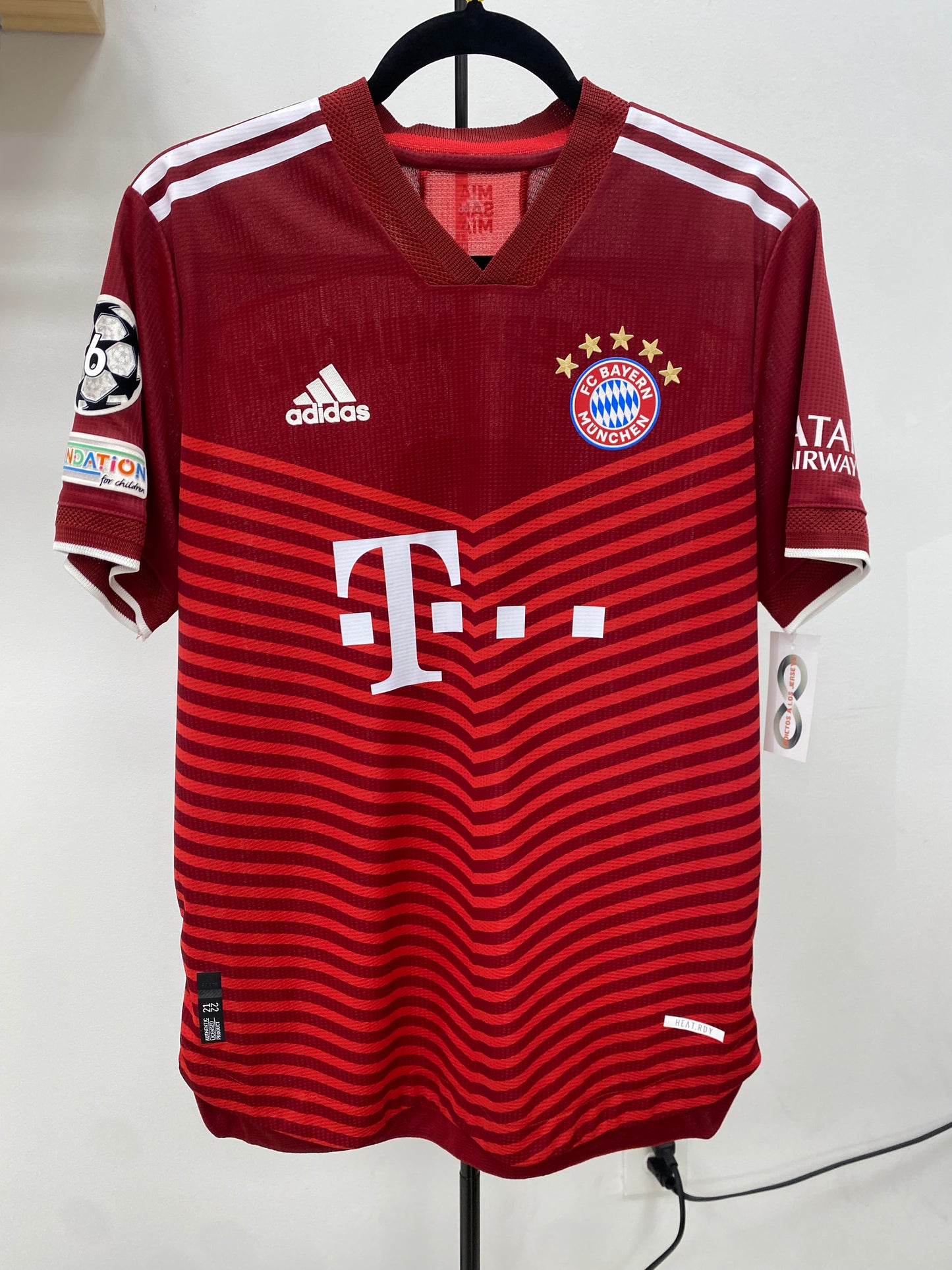 2021-22 Bayern München 9 Lewandoski Home Jersey / Medium / New