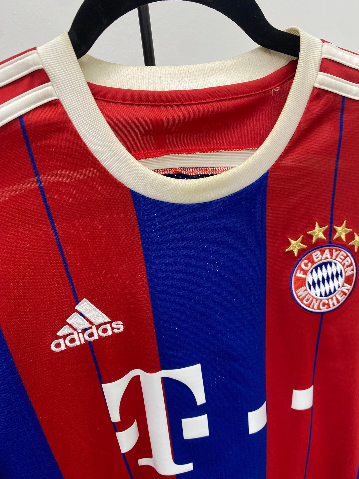 2014-15 Bayern München Home Jersey / Medium / 9/10