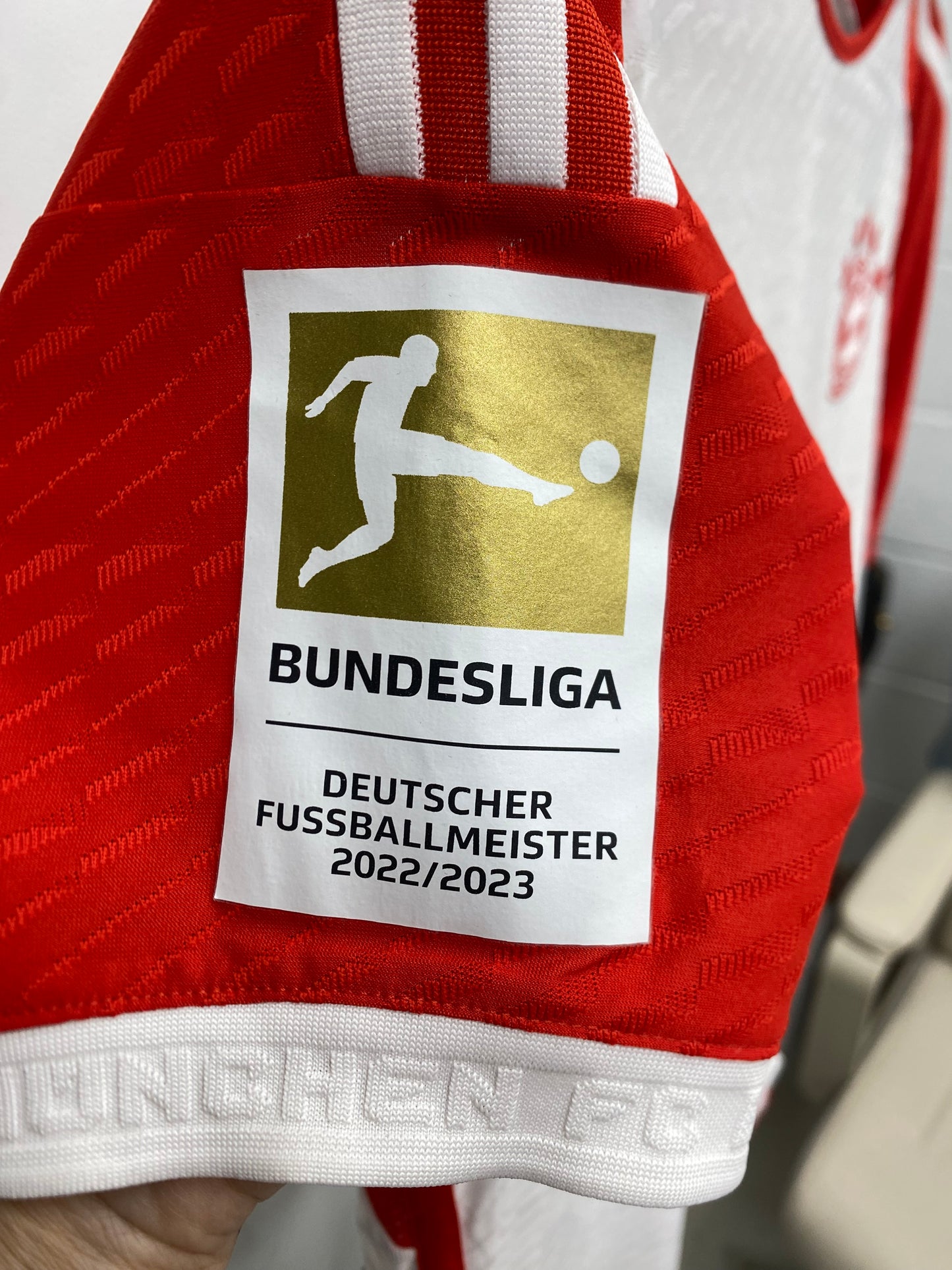 2022-23 Bayern München 6 Kimmich Home Jersey / Medium / New