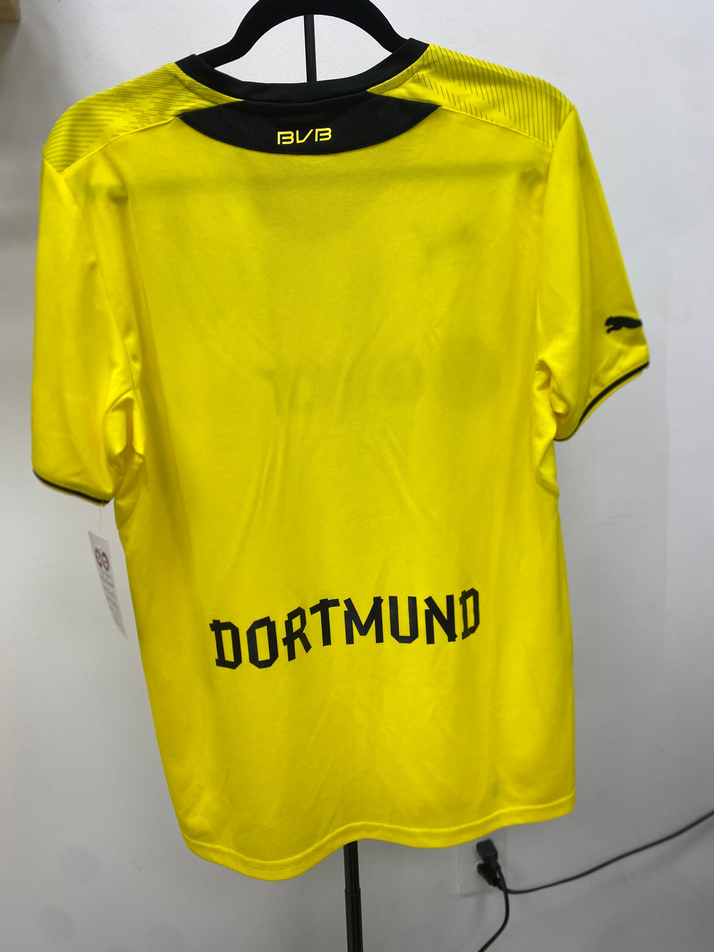 2013-14 Borussia Dortmund Home Jersey / Medium / 9/10