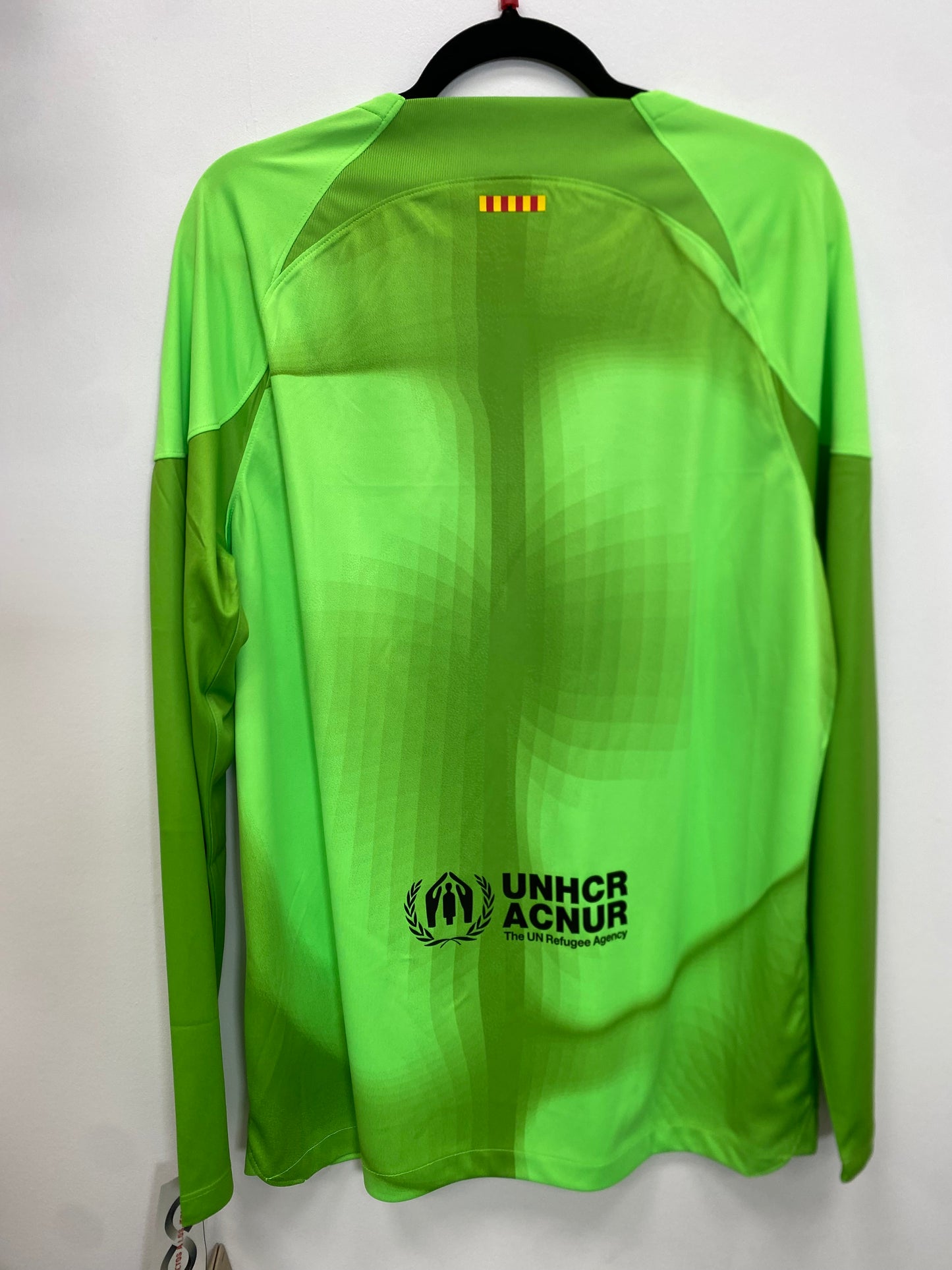 2022-23 FC Barcelona GK Jersey / Large / New