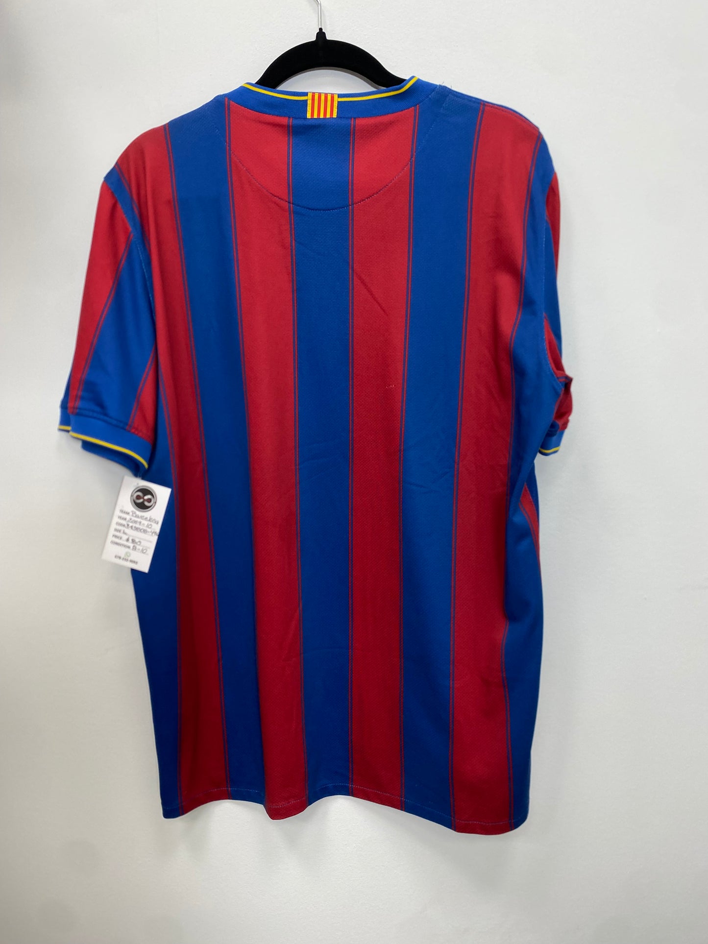 2009-10 FC Barcelona Home Jersey / Large / 8/10