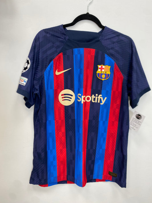2022-23 FC Barcelona Home Jersey / Large / 10/10