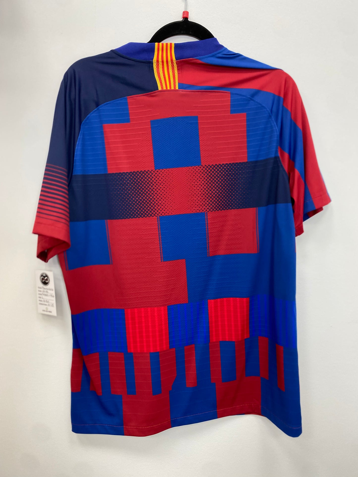 2018 FC Barcelona Player Version  Pre-Match Jersey / Large / 10/10