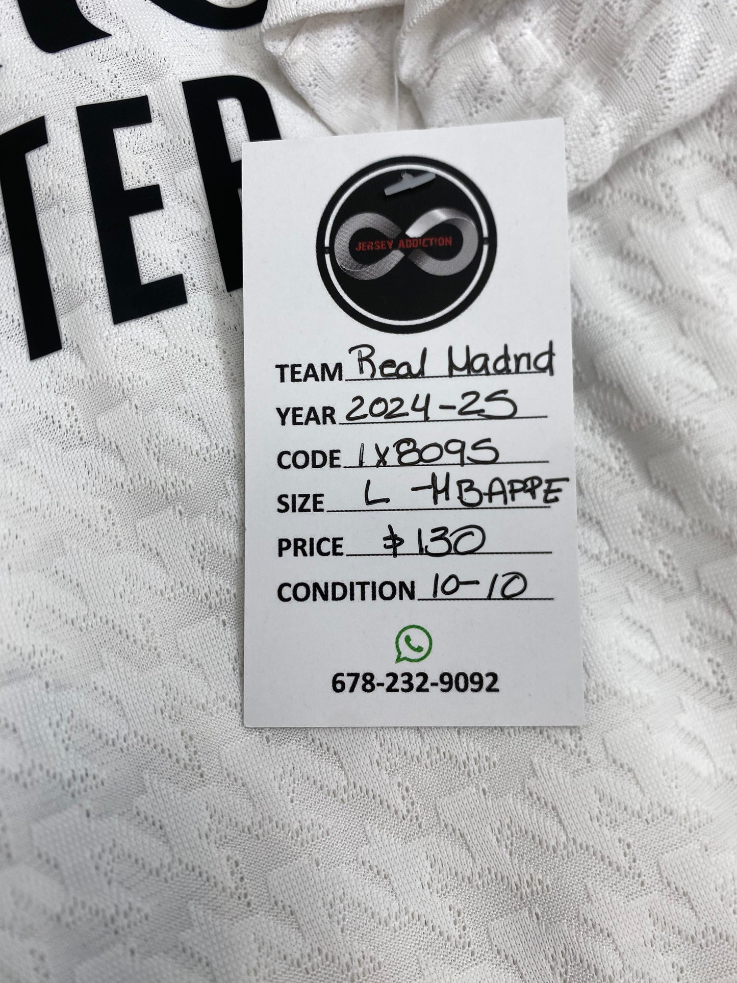 2024-25 Real Madrid 9 Mbappe Home Jersey / Large / 10/10