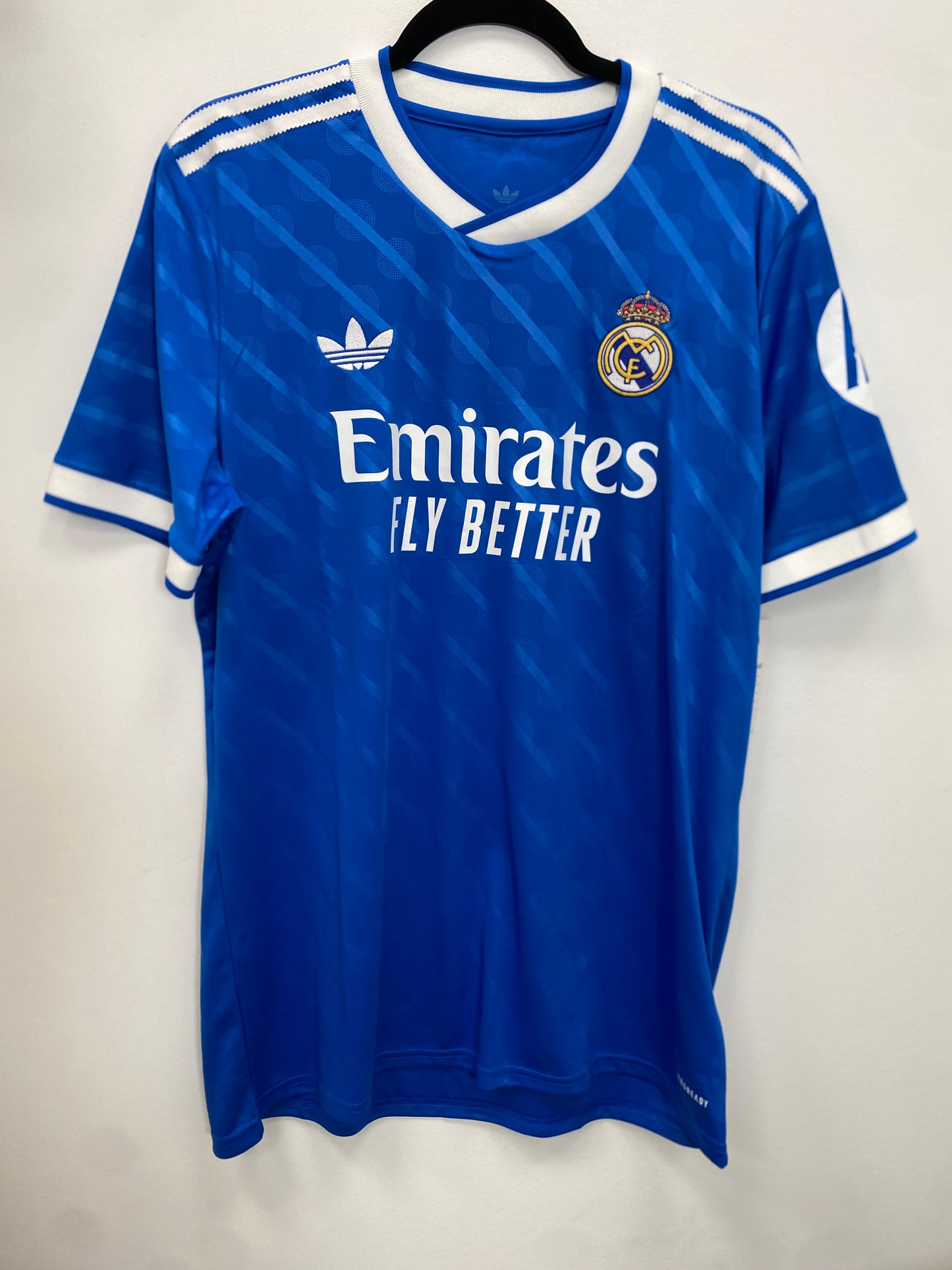 2025-26 Real Madrid Third Jersey / Large / New