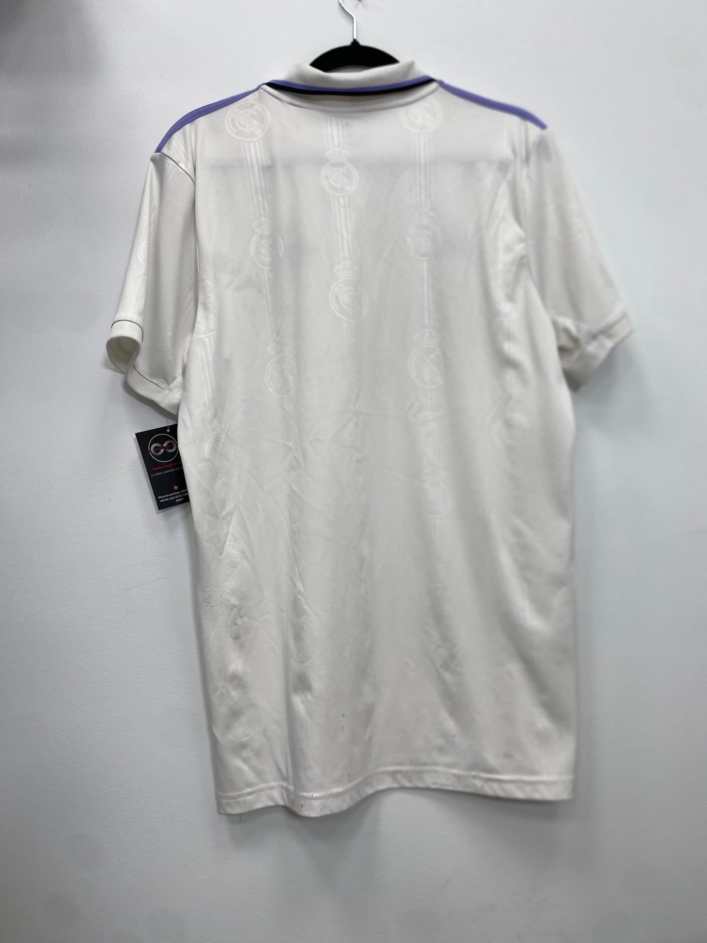 2022-23 Real Madrid Home Jersey / Large / 8/10