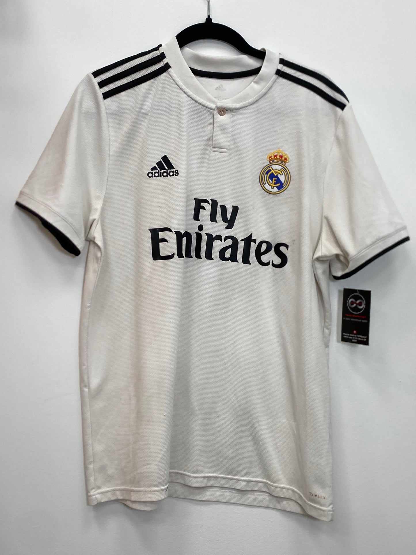 2018-19 Real Madrid 9 Benzema Home Jersey / Large / 9/10