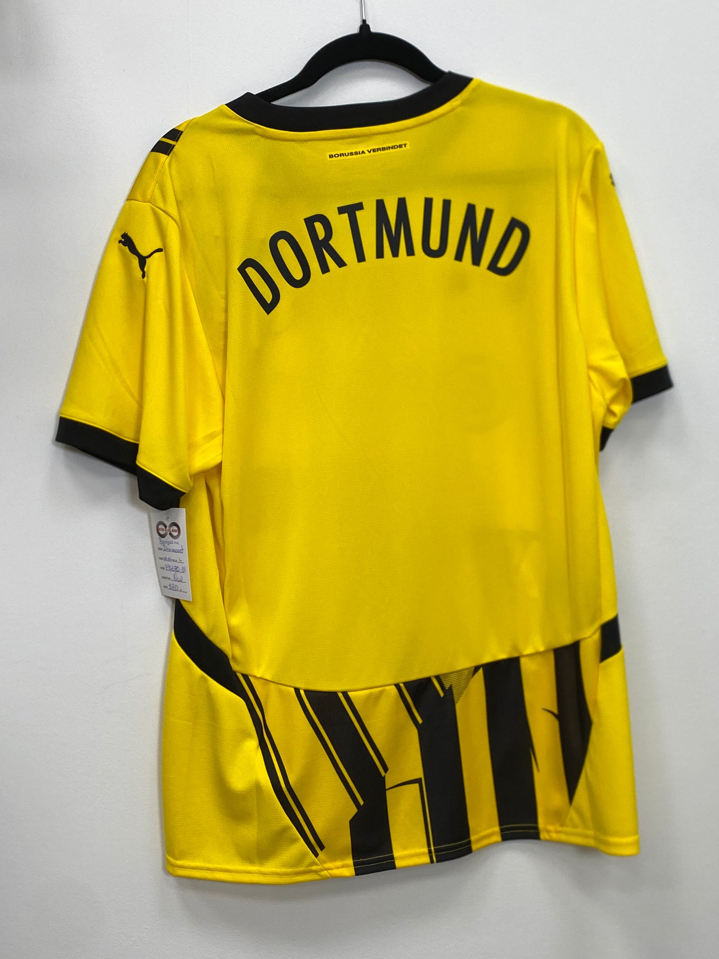 2024-25 Borussia Dortmund Home Jersey / Large / New