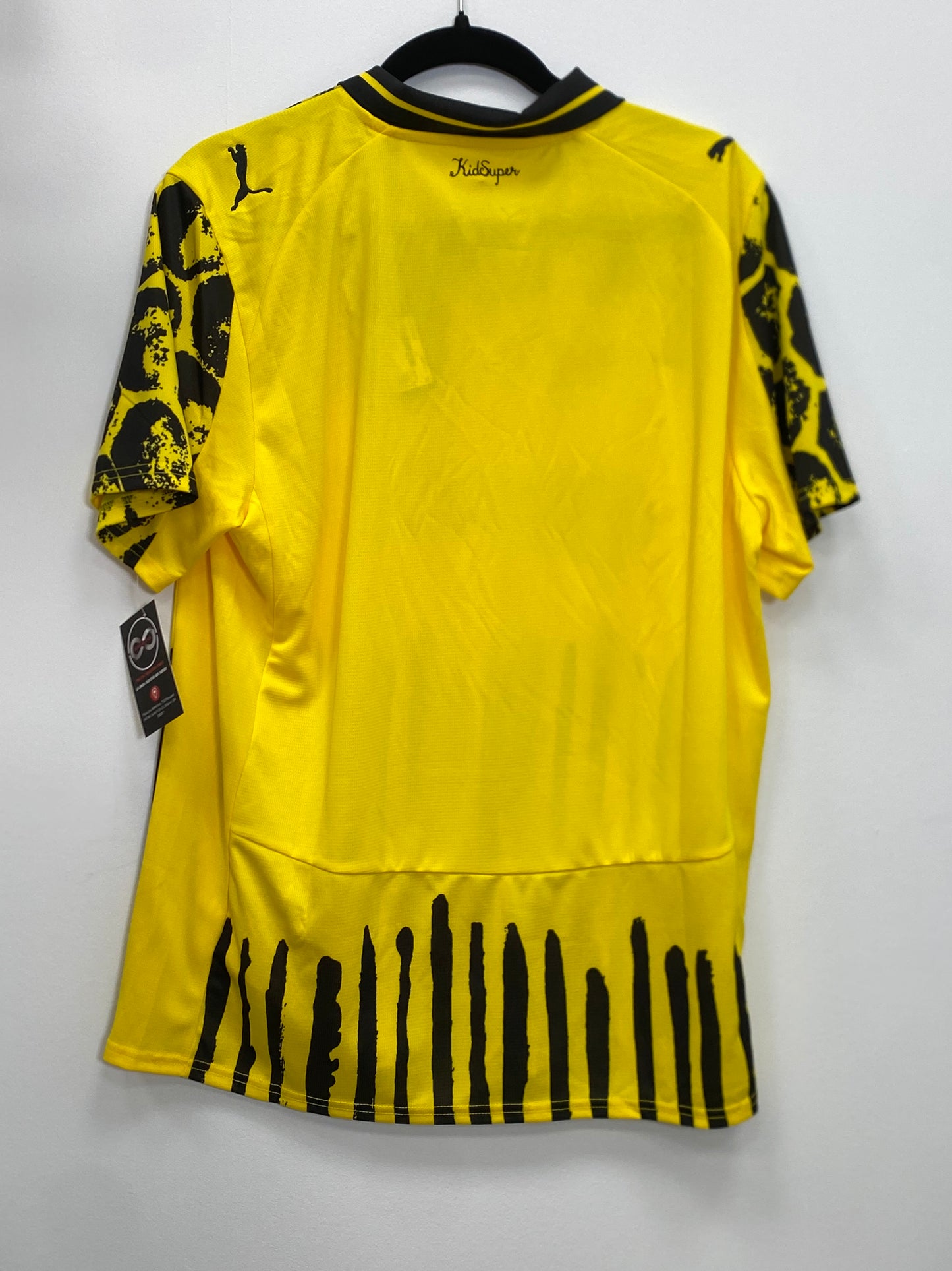 2025-26 Borussia Dortmund Home Jersey / Large / New