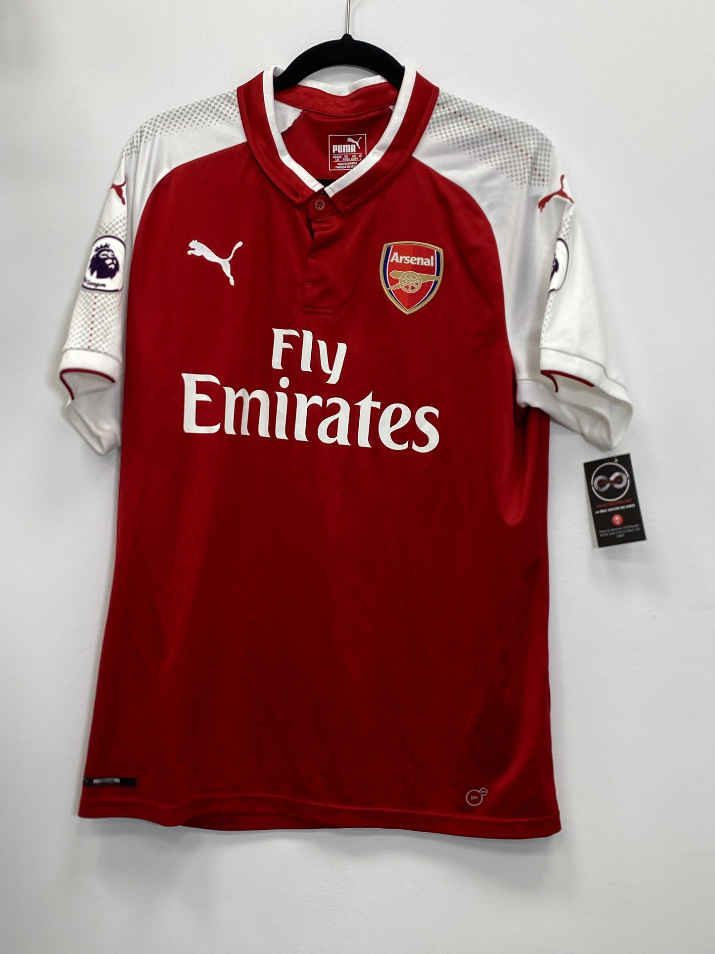 2017-18 Arsenal FC Lacazette 9 Home Jersey / Large / 9/10