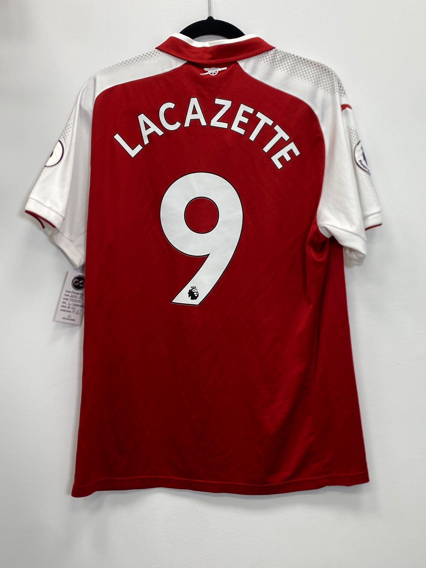 2017-18 Arsenal FC Lacazette 9 Home Jersey / Large / 9/10