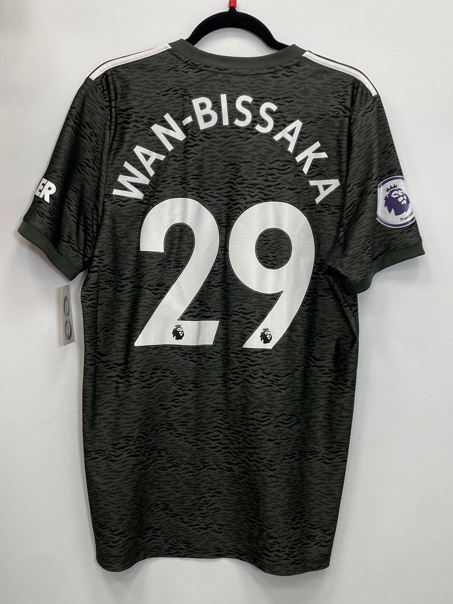 2020-21 Manchester United Wan-Bissaka 29 Away Jersey / Large / New