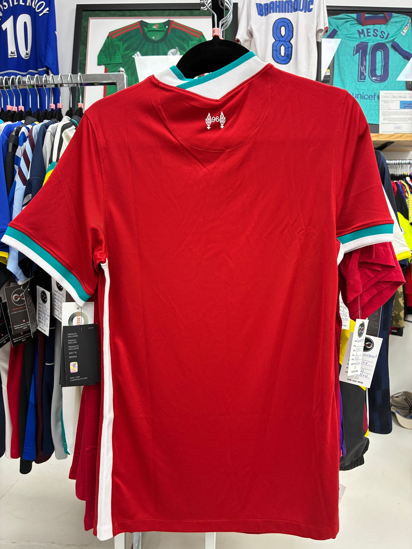 2021-22 Liverpool FC Home Jersey / Small / 10-10