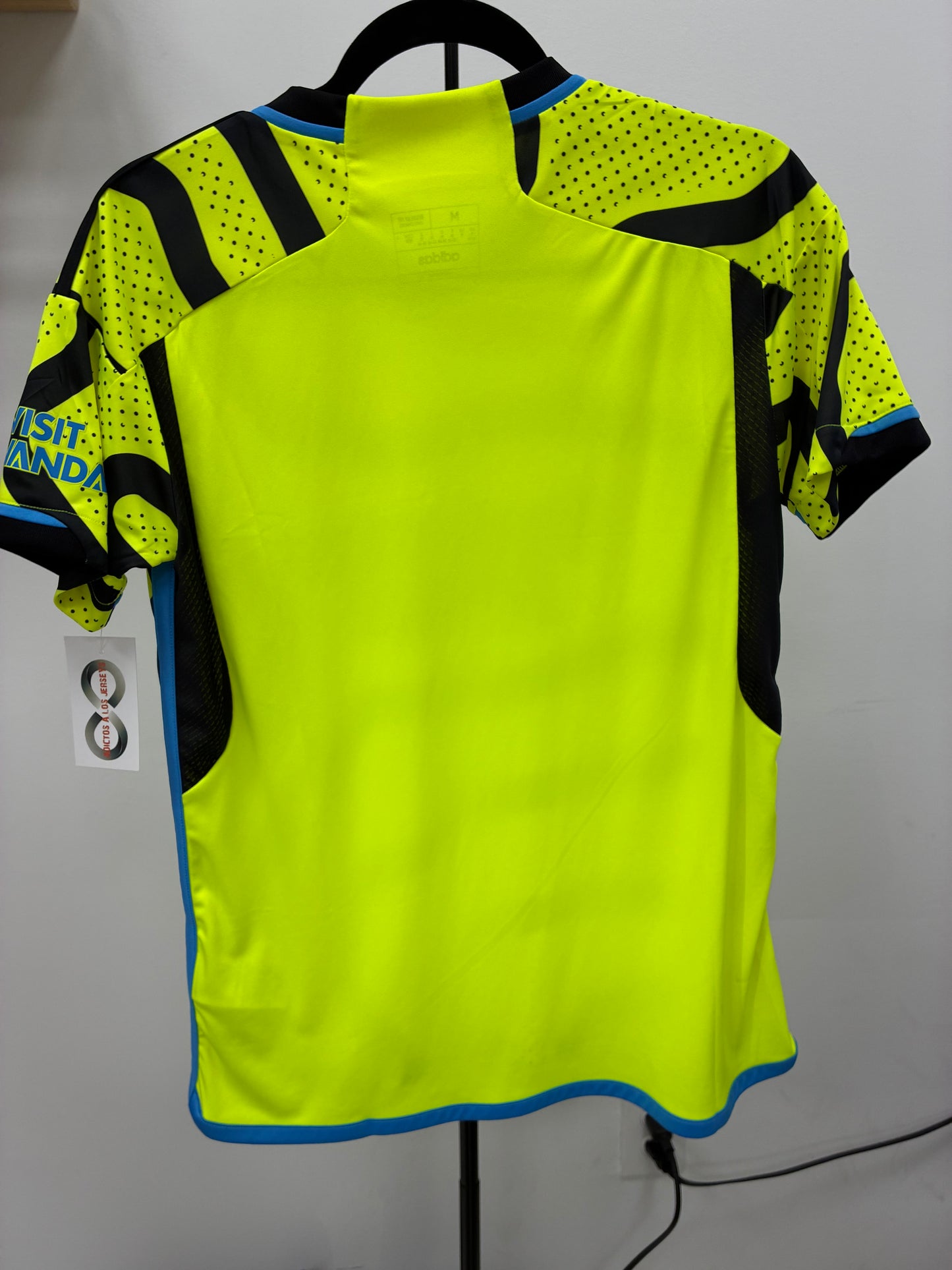 2023-24 Arsenal Away Jersey / Medium / New