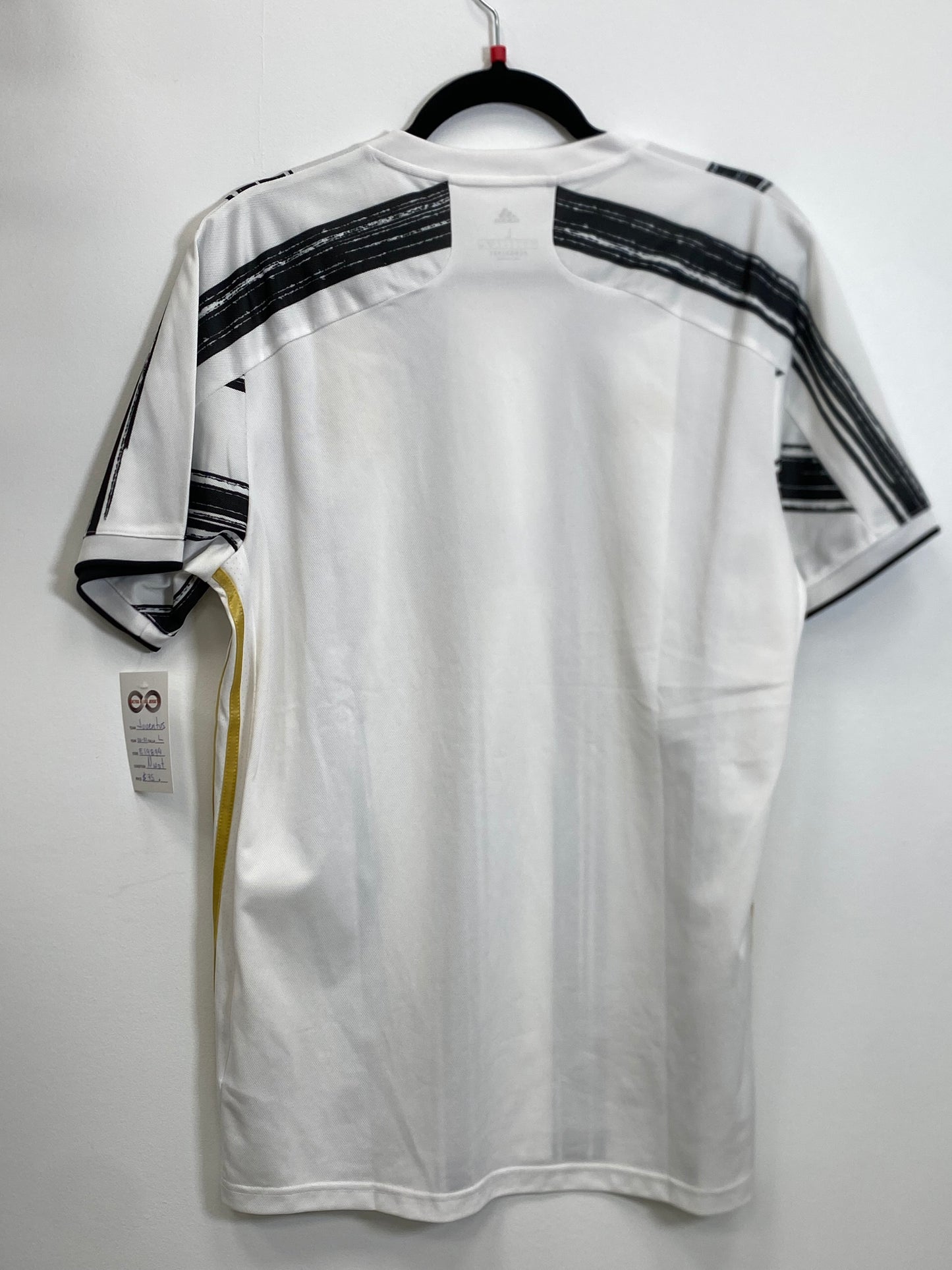 2020-21 Juventus Home Jersey / Large / New