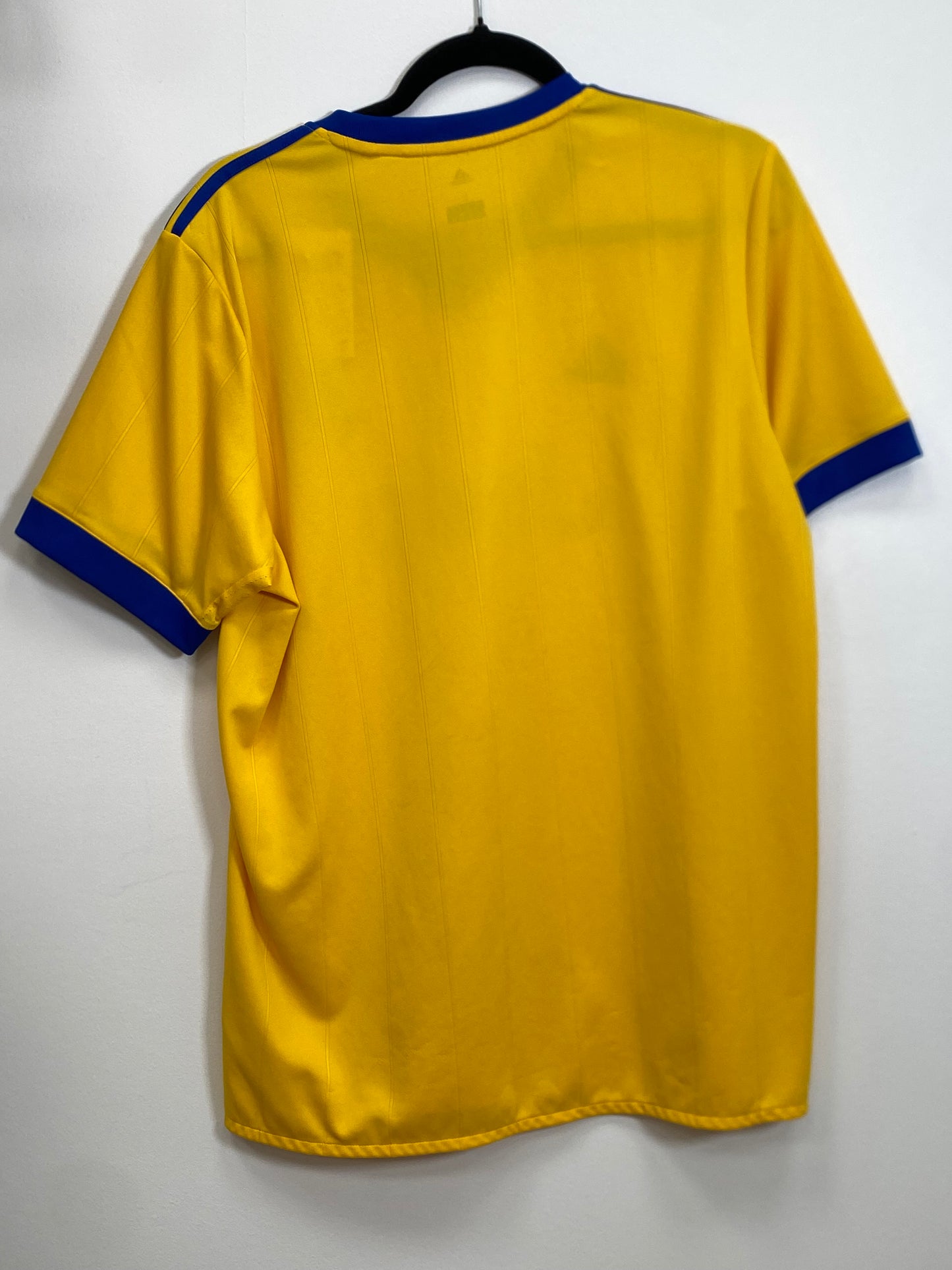 2017-18 Juventus Away Jersey / Large / Very Good