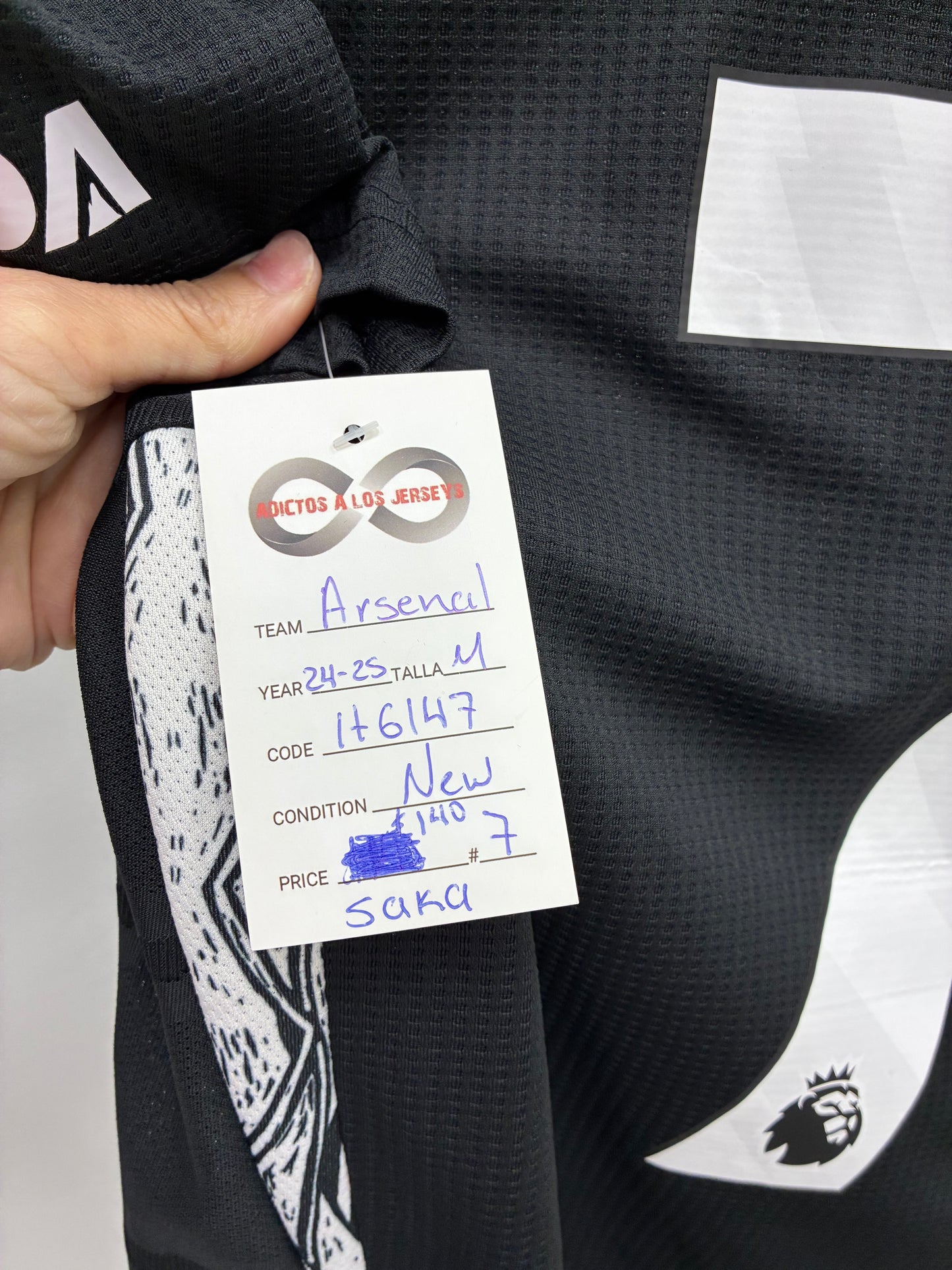 2024-25 Arsenal 7 Saka Away Jersey / Medium / New