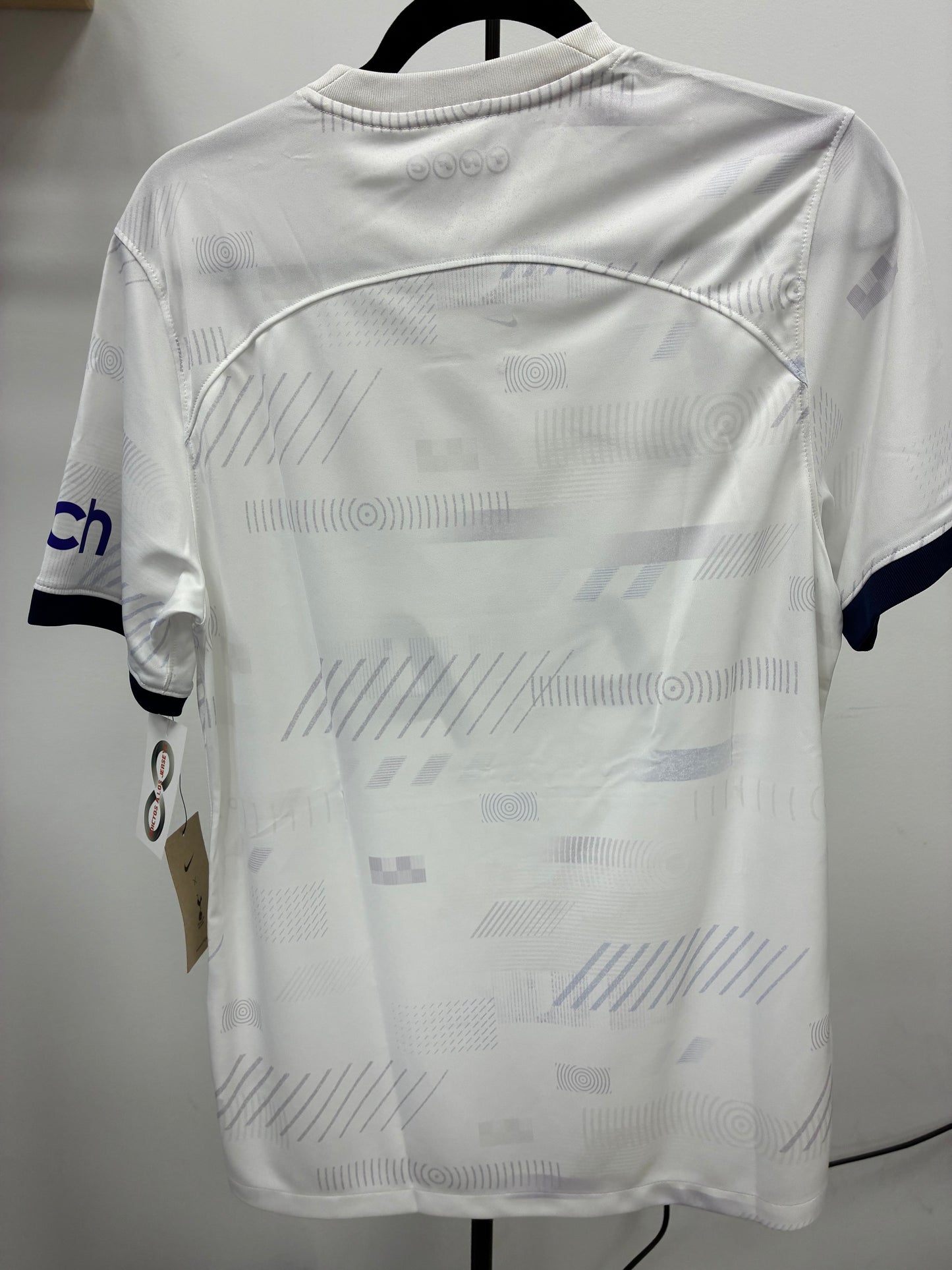 2023-24 Tottenham Hotspur Home Jersey / Medium / New