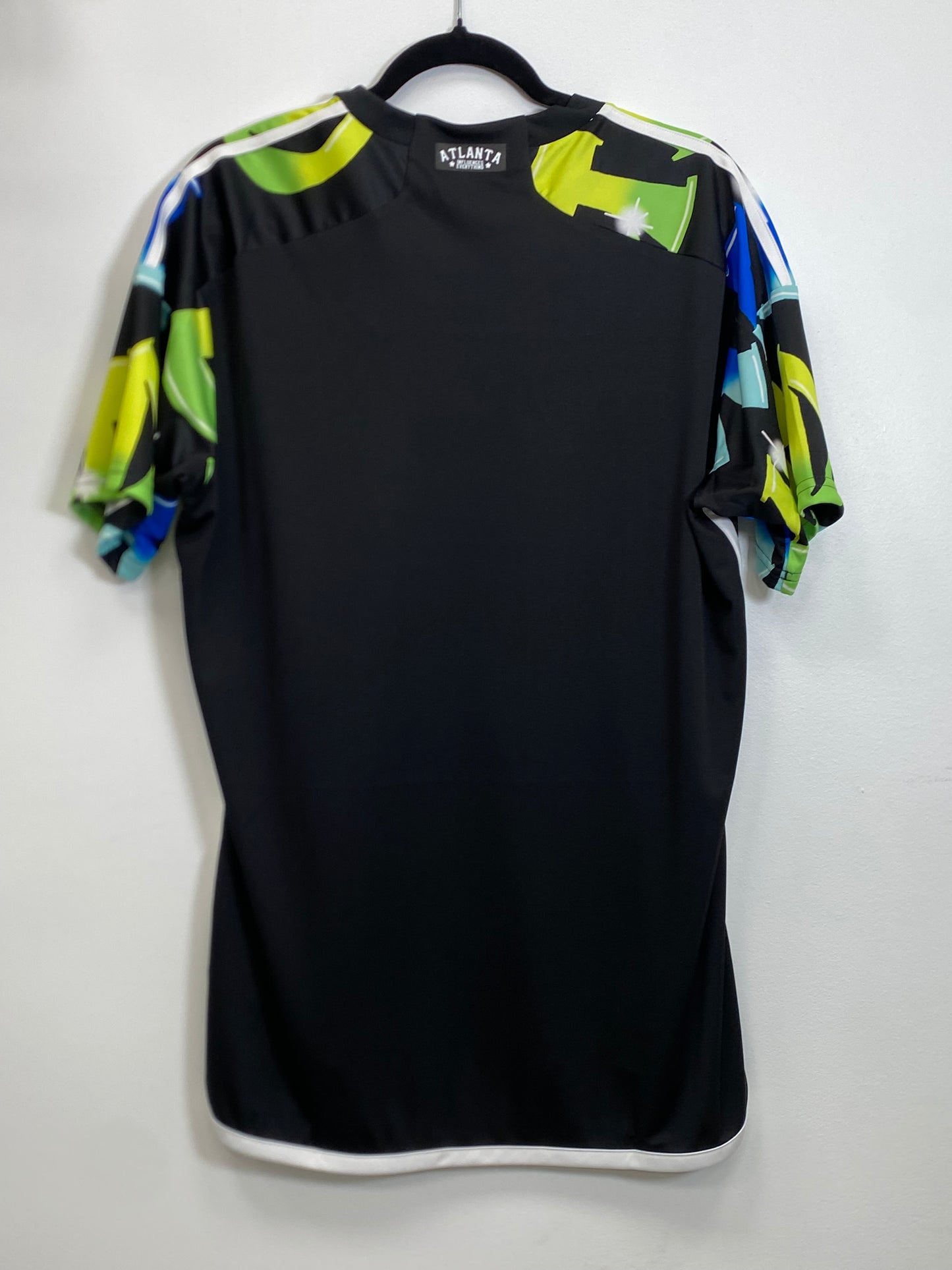 2023-24 Atlanta United Third Jersey / Large / New