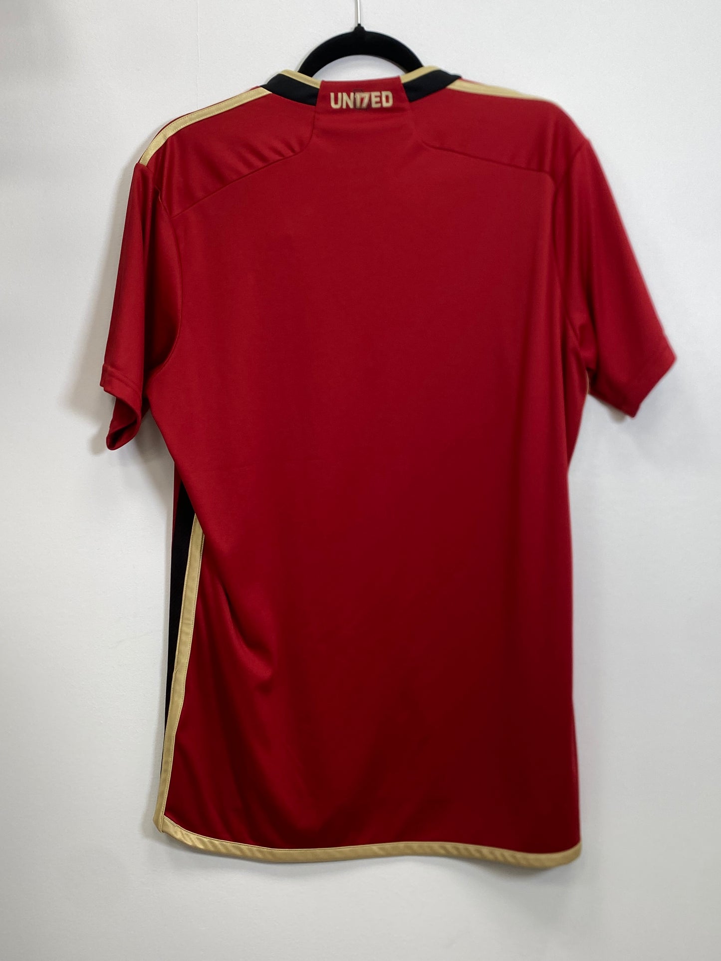 2022-23 Atlanta United Home Jersey / Large / 9/10