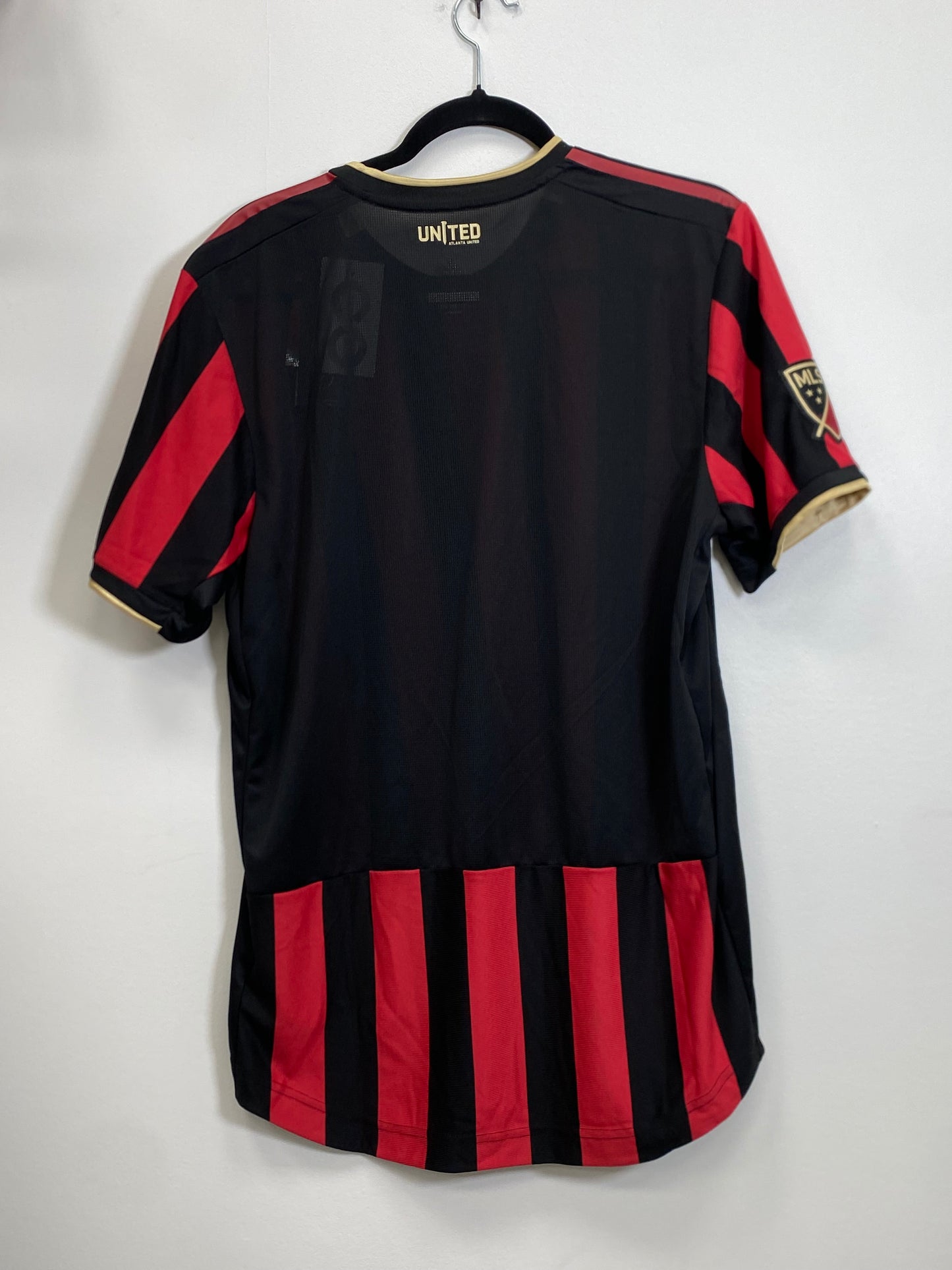 2019-20 Atlanta United Home Jersey / Large / New