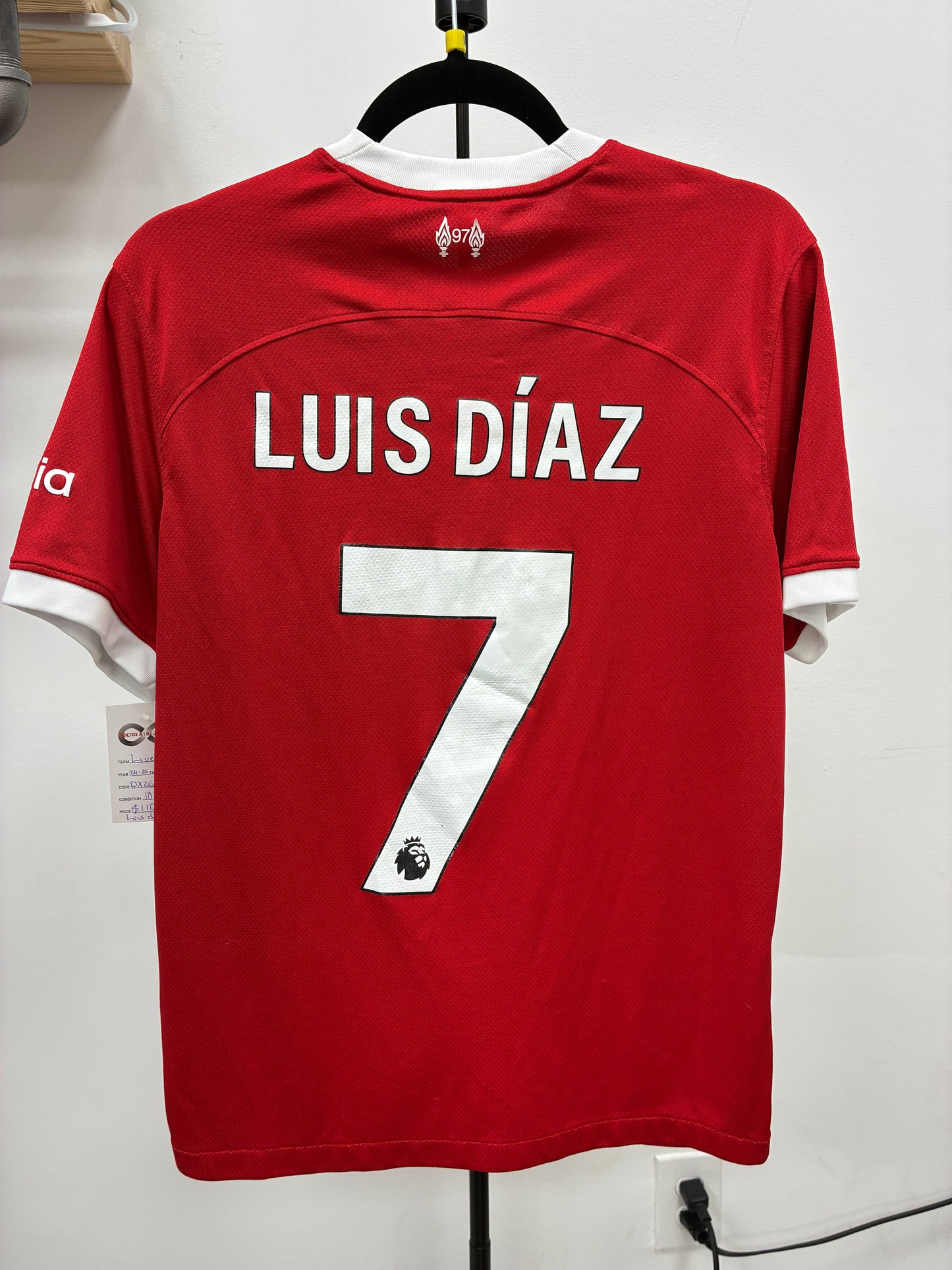 2024-25 Liverpool FC 7 Luis Diaz Home Jersey / Medium / 10/10