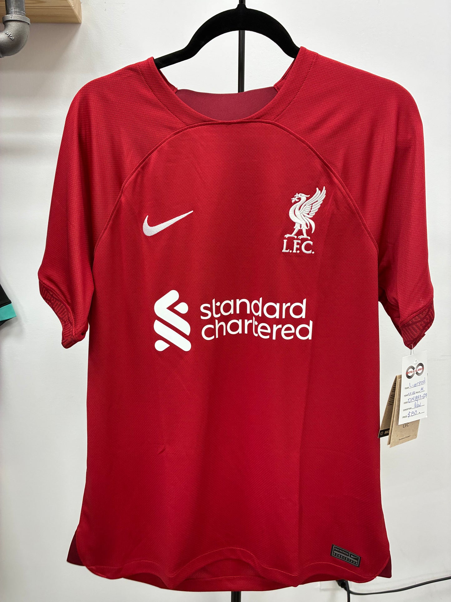 2022-23 Liverpool FC Home Jersey / Medium / New