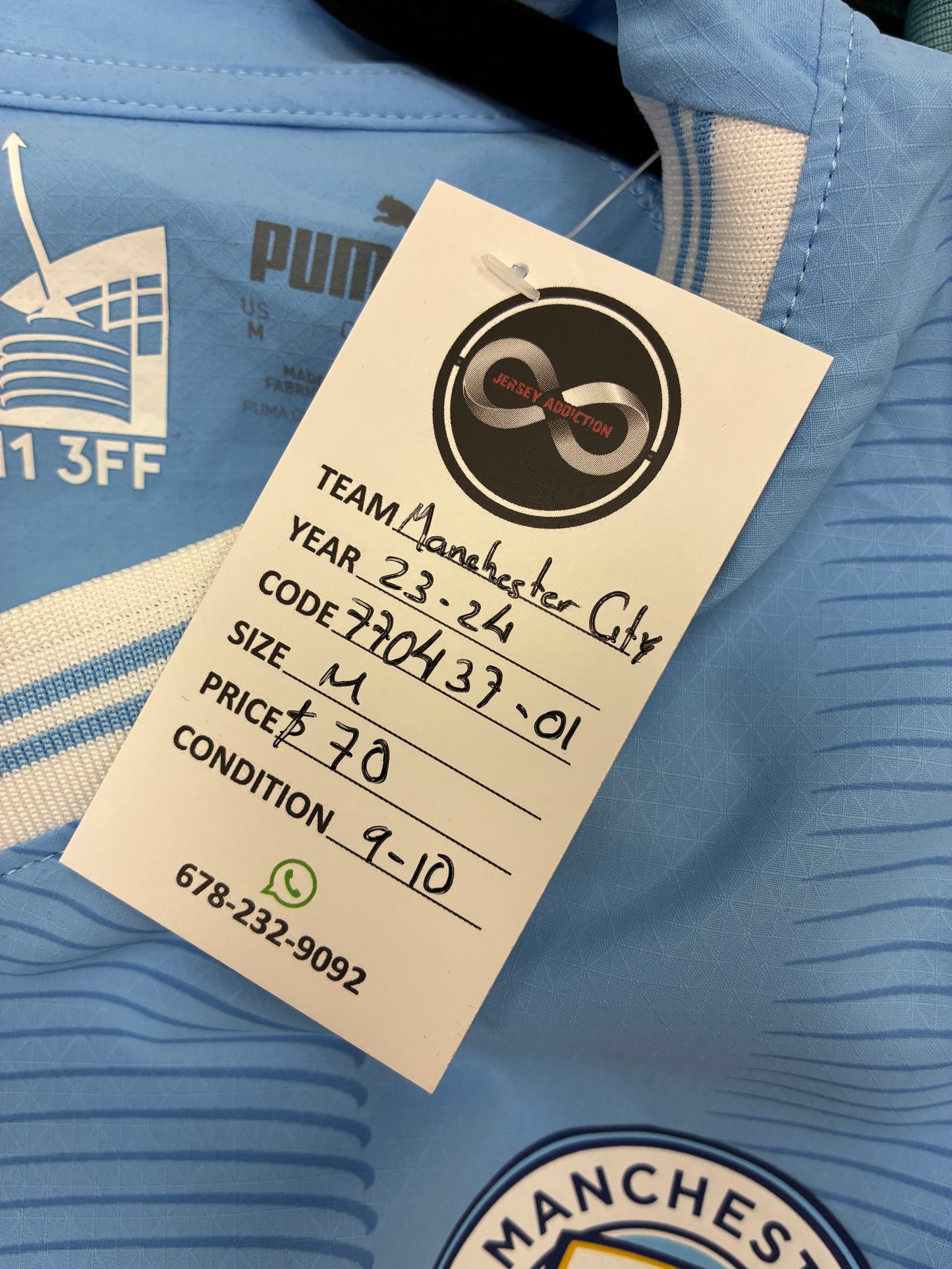 2023-24 Manchester City Home Jersey / Medium / 9/10