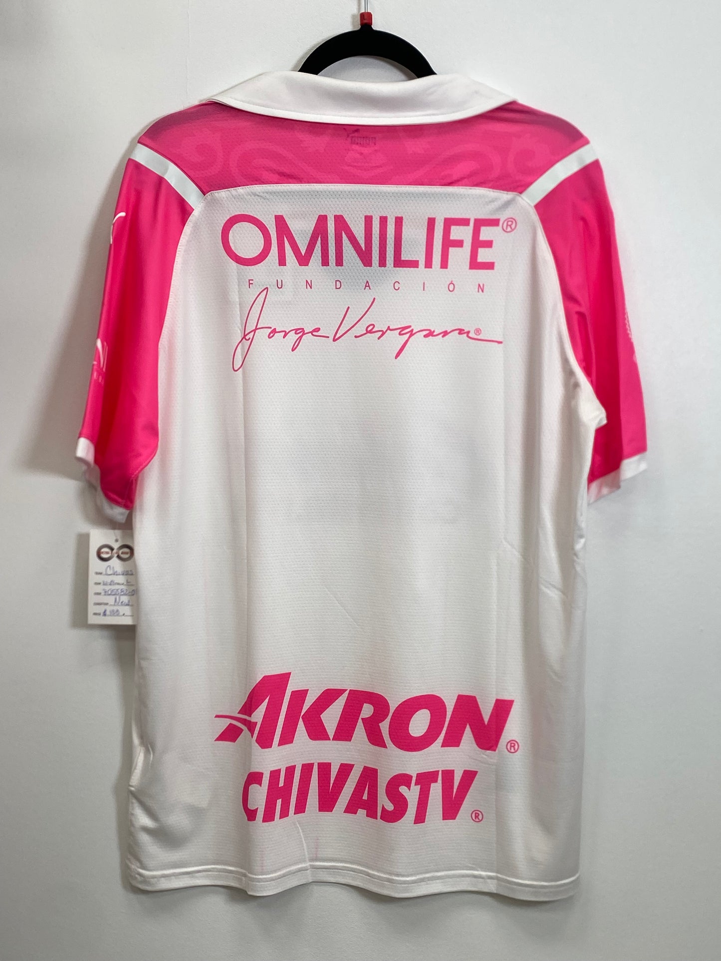 2021-22 Chivas de Guadalajara Pink Jersey / Large / New