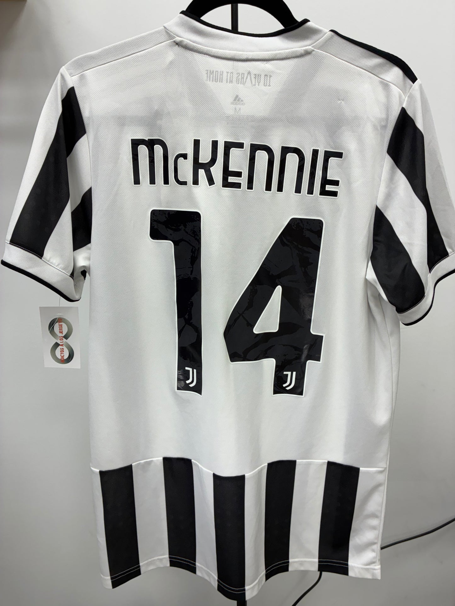 2021-22 Juventus FC 14 McKennie Home Jersey / Medium / New