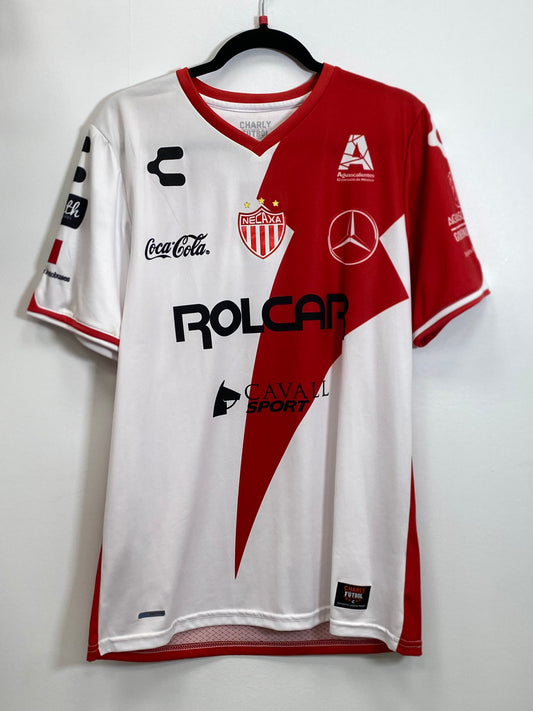 2017-18 Necaxa Home Jersey / Large / Excellent