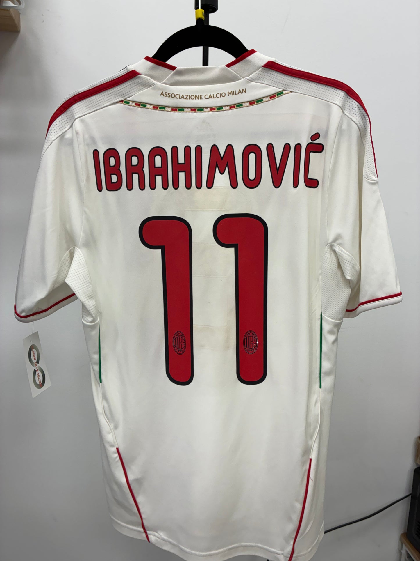 2011-12 AC Milan 11 Ibrahimović Away Jersey / Medium / 9/10