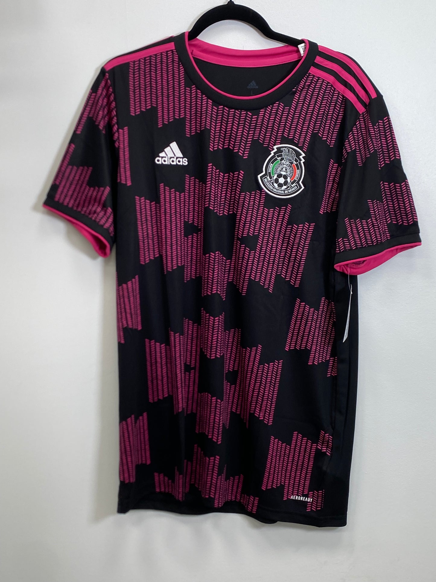 2020 Mexico Home Jersey / Large / New