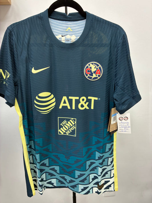 2021-22 Club América Player Version Home Jersey / Medium / New