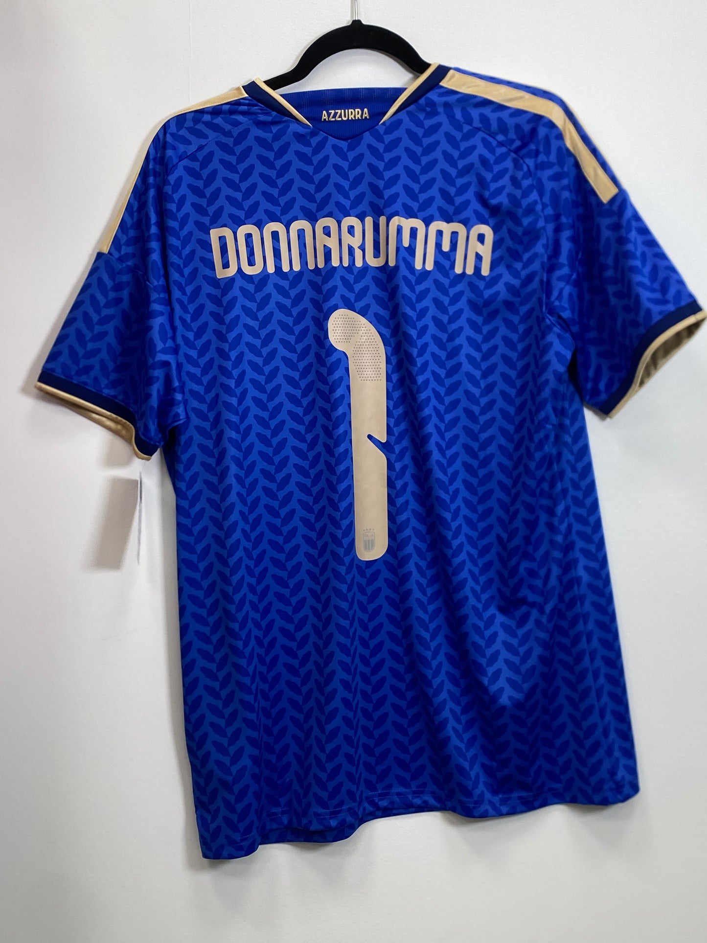 2026 Italy Donnarumma 1 Home Jersey / Large / New