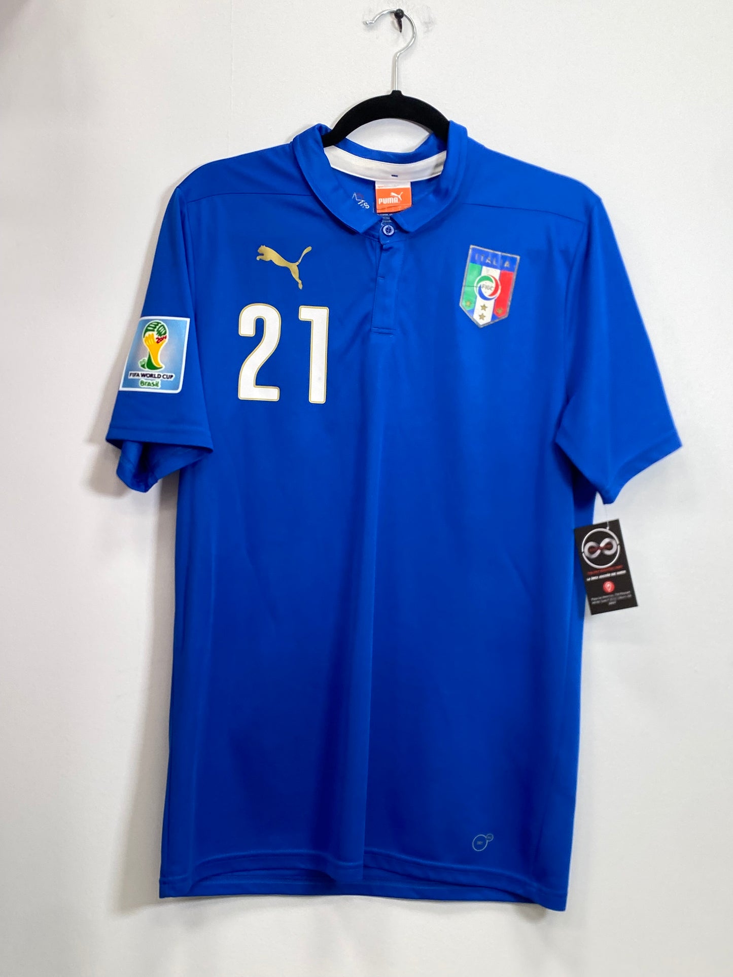 2014 Italy Pirlo 21 Home jersey / Large / 9/10