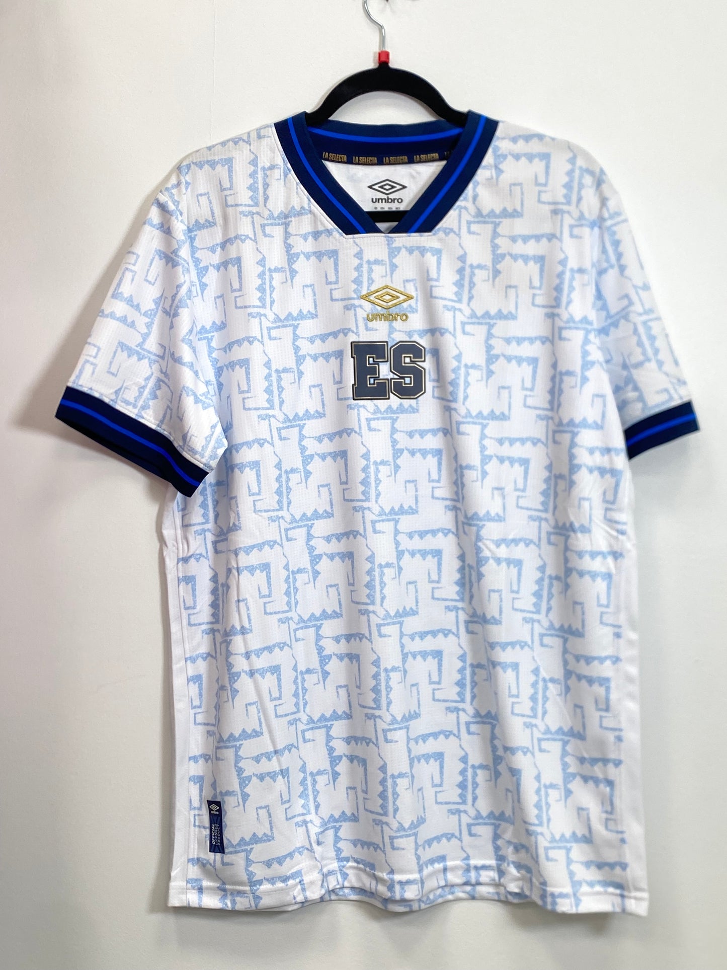 2023-24 El Salvador Away Jersey / Large / New