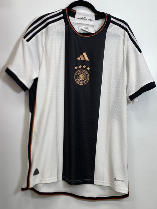 2022 Germany Home Jersey / Large / New w