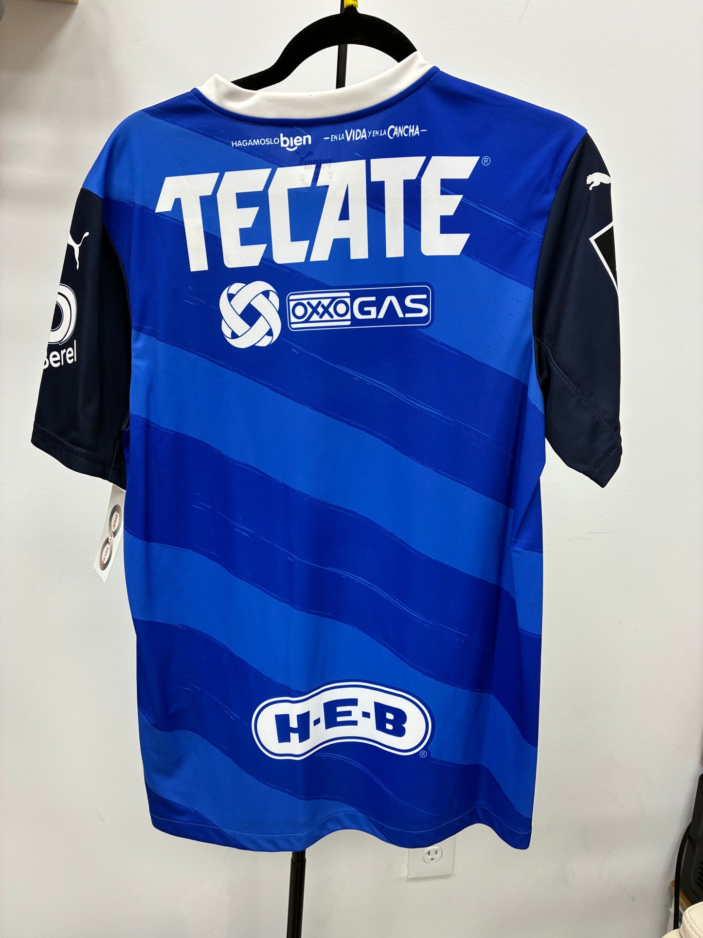 2020-21 Rayados Monterrey Away Jersey / Medium / New