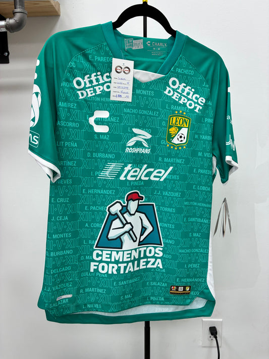 2022 Club León Home Jersey / Medium / New