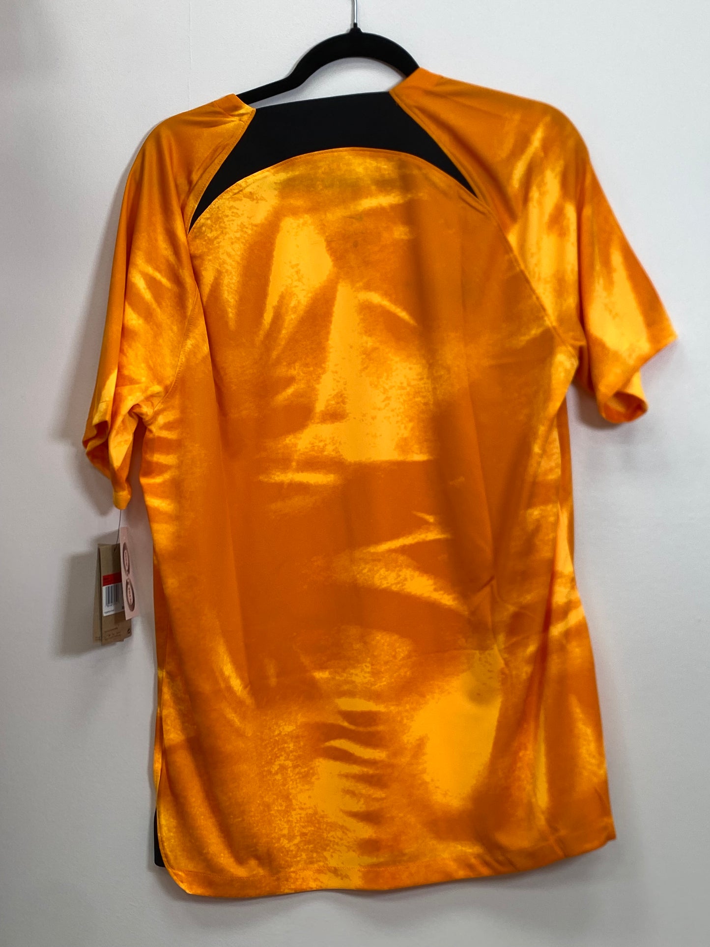 2022 Netherlands Home Jersey / Large / New