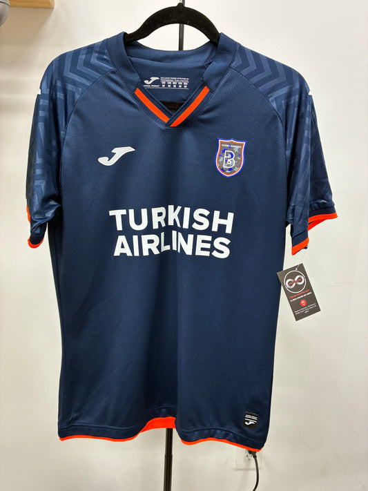 2017-18 Istanbul Jersey / Medium / 10/10