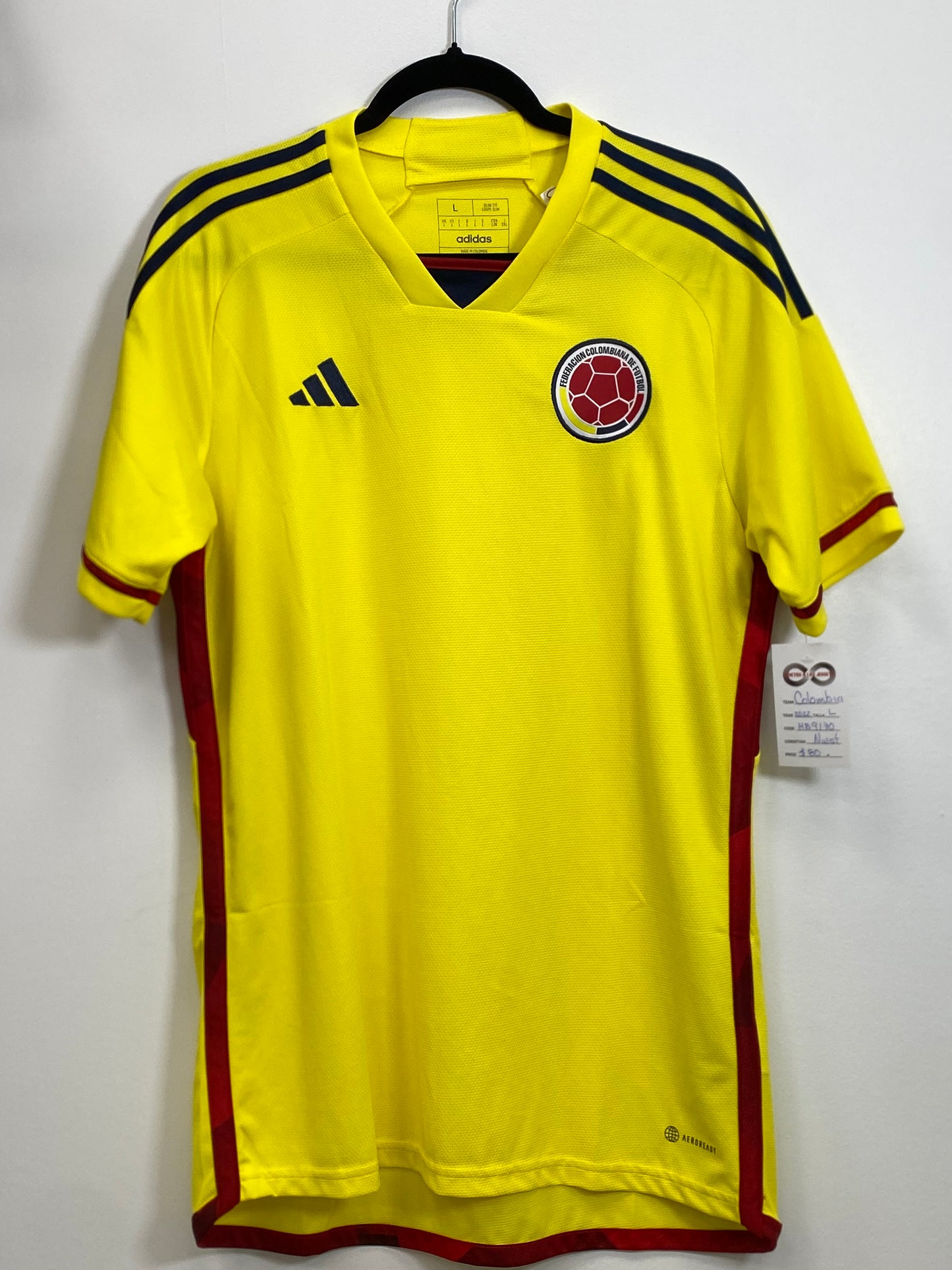2022 Colombia Home Jersey / Large / New