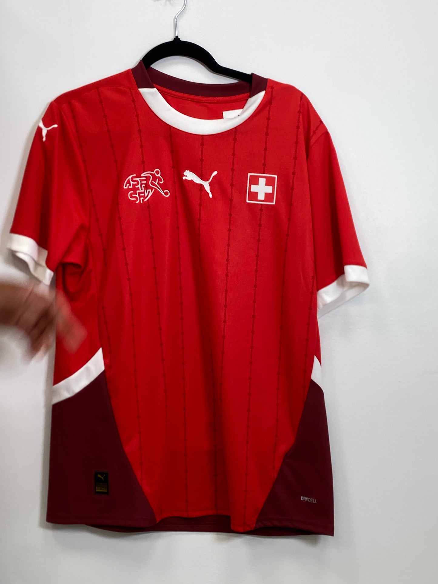 2024 Switzerland Home Jersey / Large / New