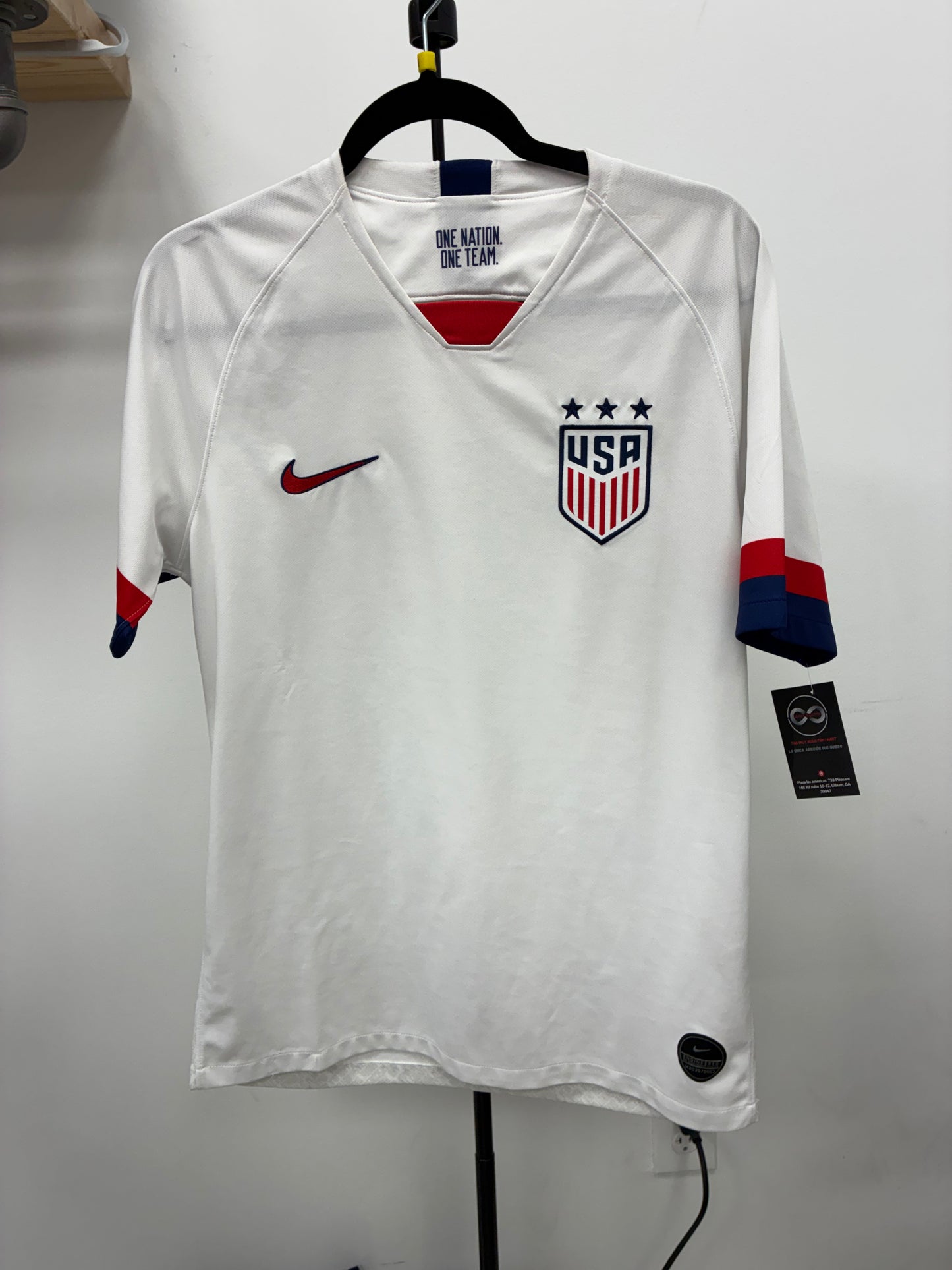 2019 USA Home Jersey / Medium / 10/10
