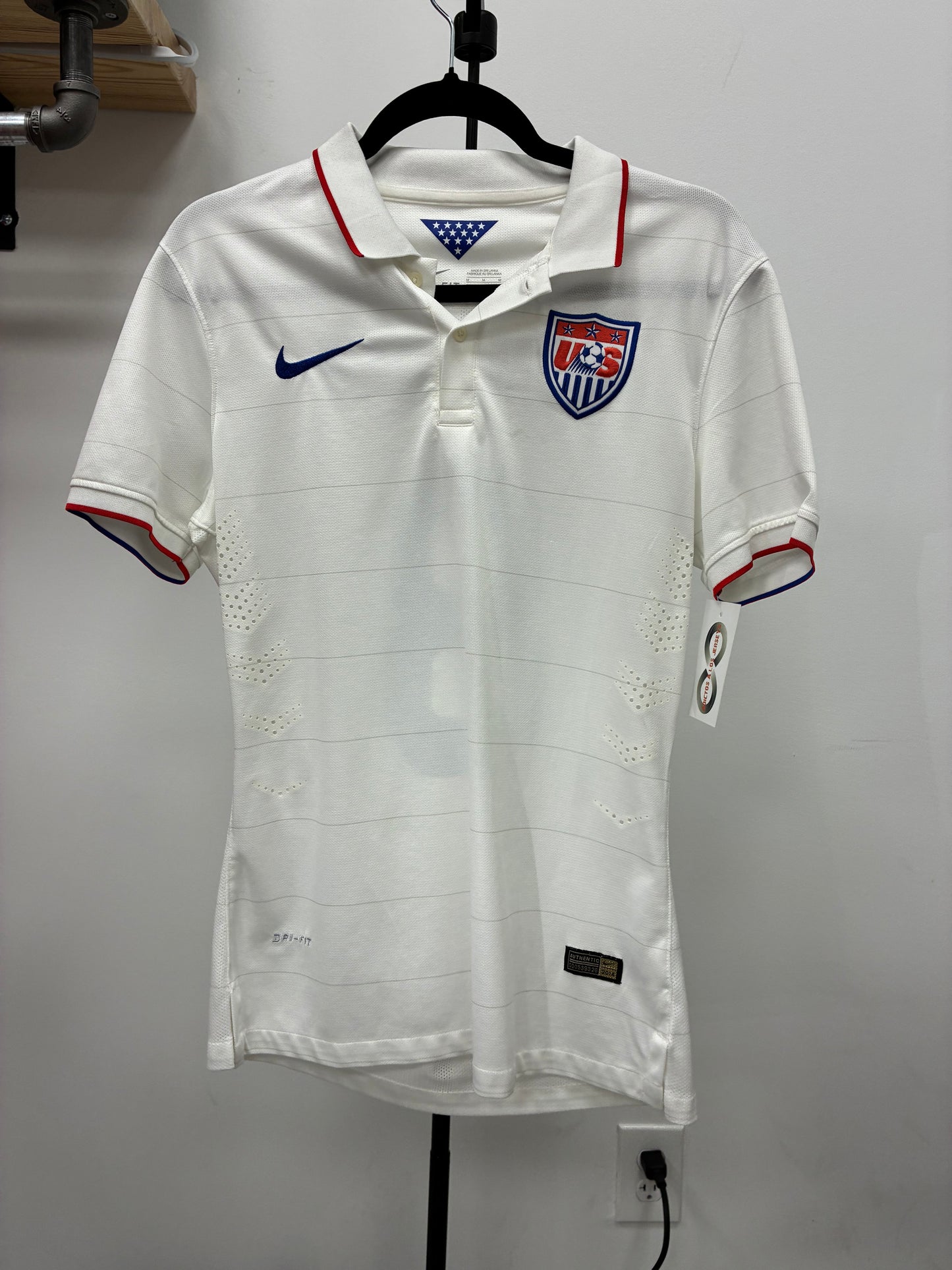 2014 USA 8 Dempsey Home Jersey / Medium / 10/10