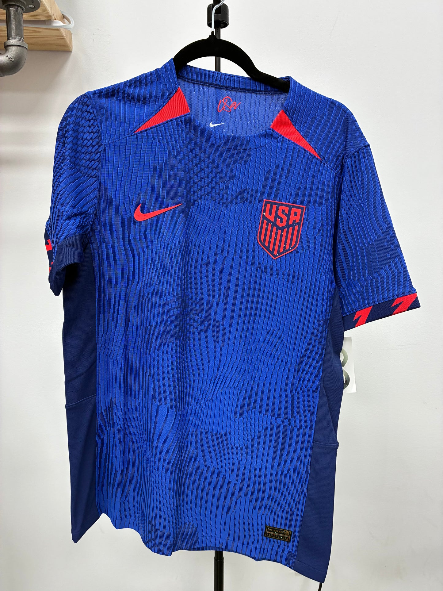2023 USA Home Jersey / Medium / New