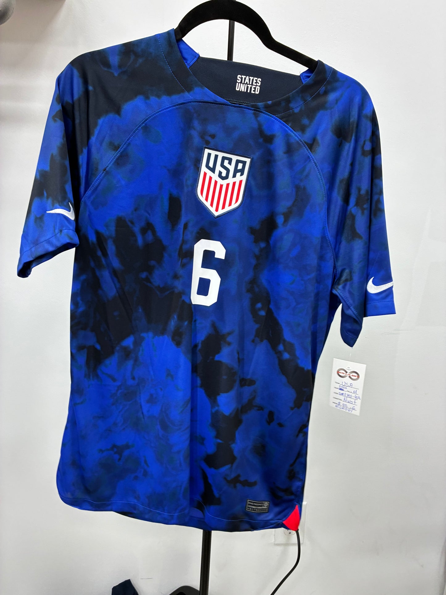 2022 USA 6 Murphy Away Jersey / Medium / New